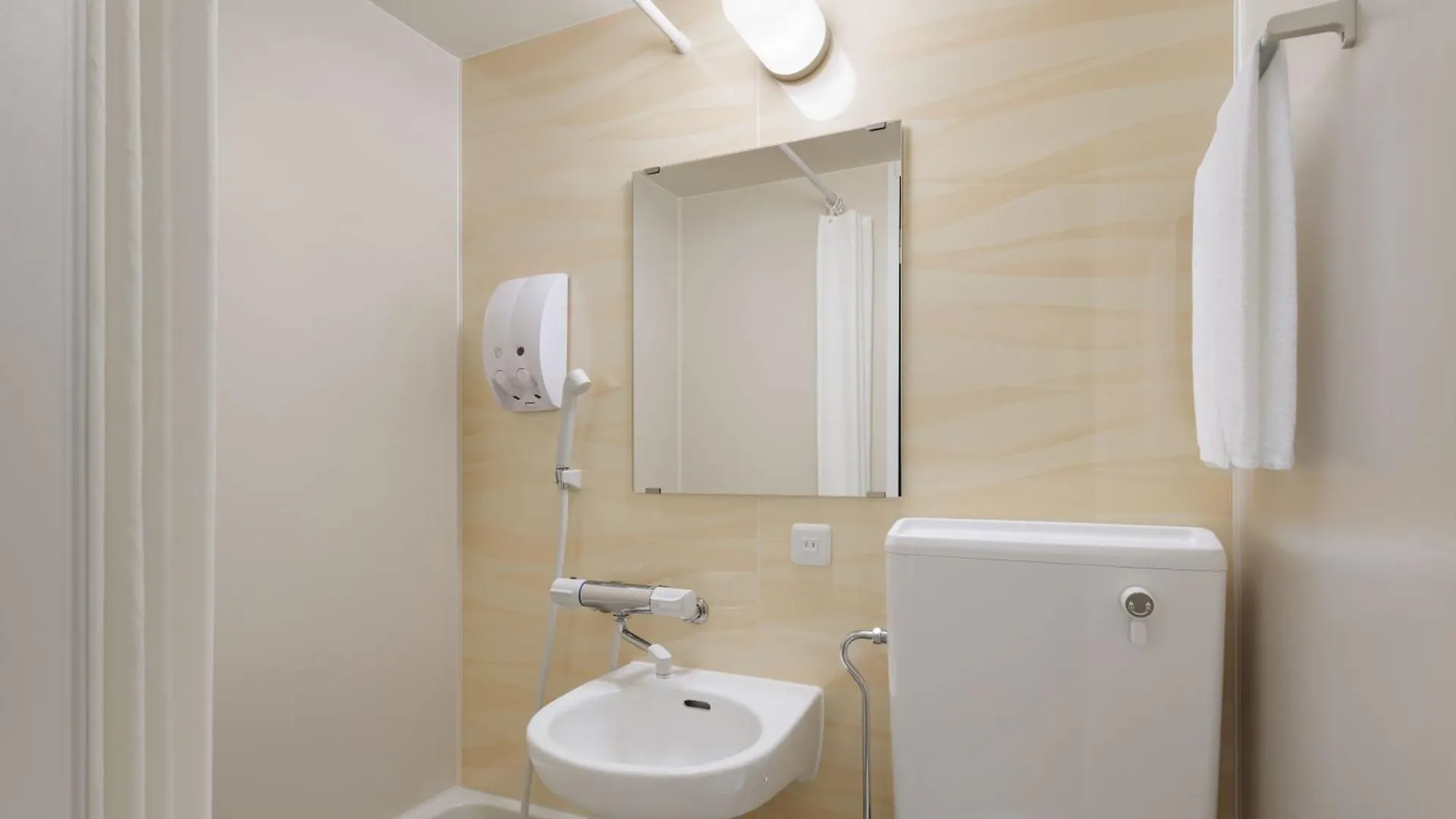 Four Points Flex By Sheraton Osaka Honmachi 3*,  Japan